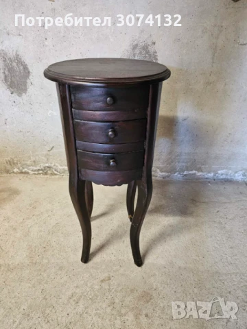 Скринче от тиково дърво