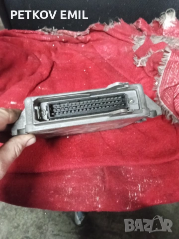 Компютър за Ситроен saxo 1.4 vts 75 кс 963255980, снимка 3 - Части - 54061610