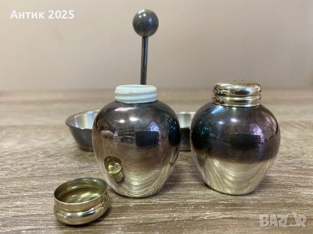 Елегантен винтидж комплект за сол и пипер – керамика със сребърно покритие, с поставка, снимка 8 - Антикварни и старинни предмети - 52845093