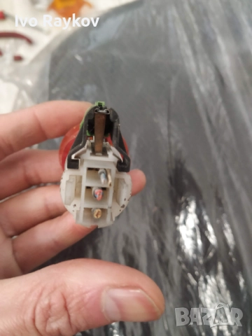 Запалка за Seat Alhambra UK2003783-72, снимка 3 - Аксесоари и консумативи - 52956026