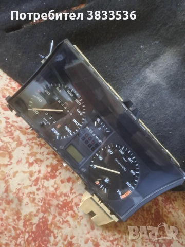 1 Буксов скоростомер със обортомер/ километражен уред за VW Golf / Jetta mk2 Бензин