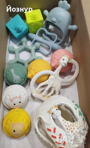 играчки жирафчето софи и други гризалки