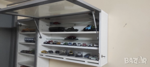 Витрини за колекционерски модели , снимка 2 - Колекции - 51795584