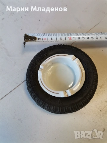 Ретро пепелник - гума-порцелан