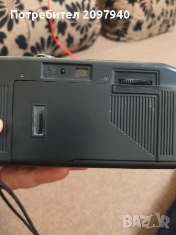 Фотоапарат с лента Ханимекс, снимка 3 - Антикварни и старинни предмети - 54175381