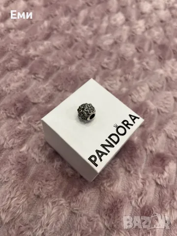 Оригинални талисмани Пандора Pandora , снимка 17 - Гривни - 46863994