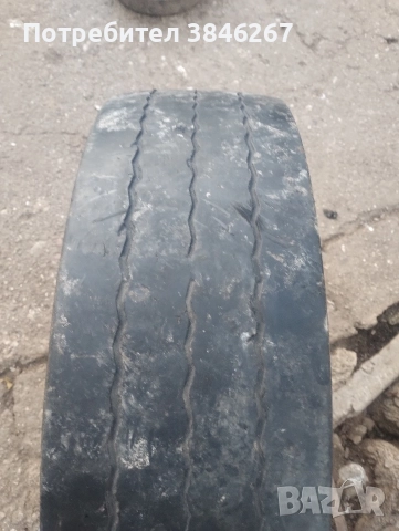 Гуми със джанти 17.5 за четири точно ремарке