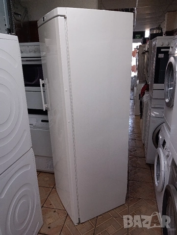 Огромен вертикален фризер Liebherr с 8 чекмеджета Made in Germany 2 години Гаранция!, снимка 2 - Фризери - 53776202