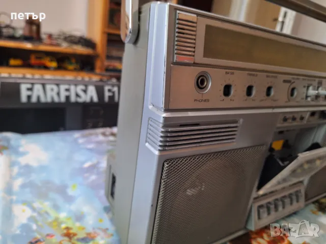 Касетофон Тошиба S802, снимка 7 - Радиокасетофони, транзистори - 49024143