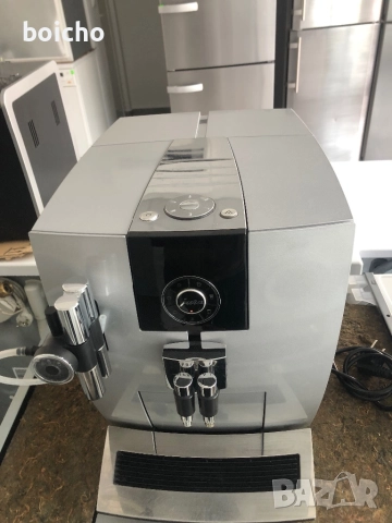 Кафемашина Jura Impressa j9, снимка 4 - Кафемашини - 44967087