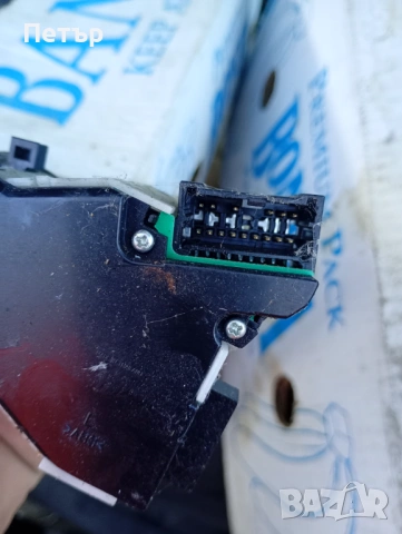 Лостче ключ чистачки Нисан НВ200 Nissan NV200, снимка 2 - Части - 53078242