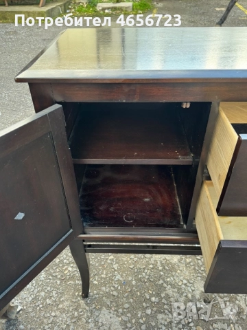 Продавам елегантен дървен винтидж шкаф, снимка 4 - Декорация за дома - 52504866