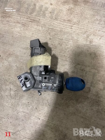 Интериорни части - Форд Фиеста (Ford Fiesta) 1.4 TDCI - 68 к.с. - 2010 г., снимка 11 - Части - 51782245