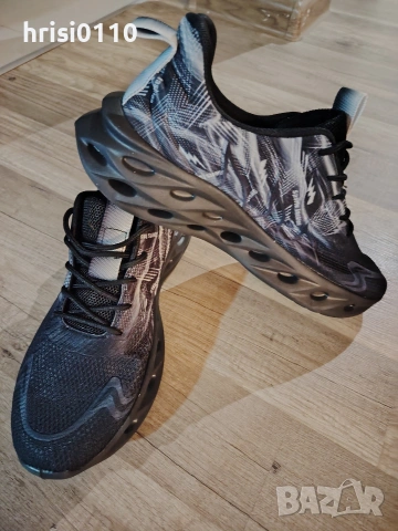 Нови олекотени мъжки маратонки 42 номер 