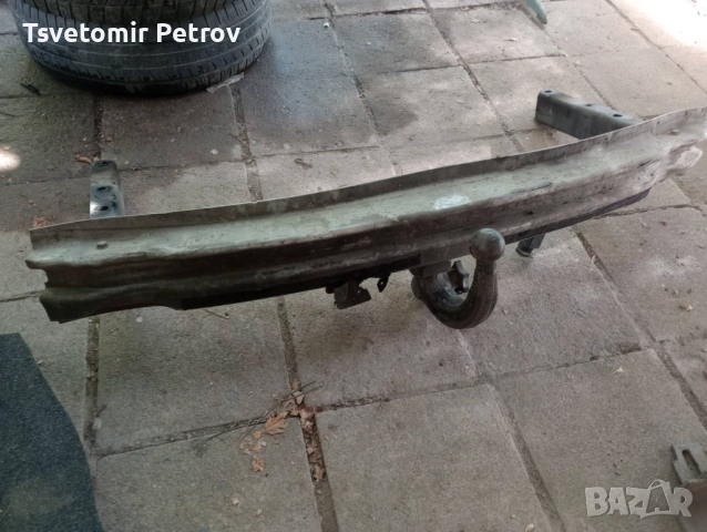 Теглич за ауди А4 B6, снимка 2 - Части - 51536557