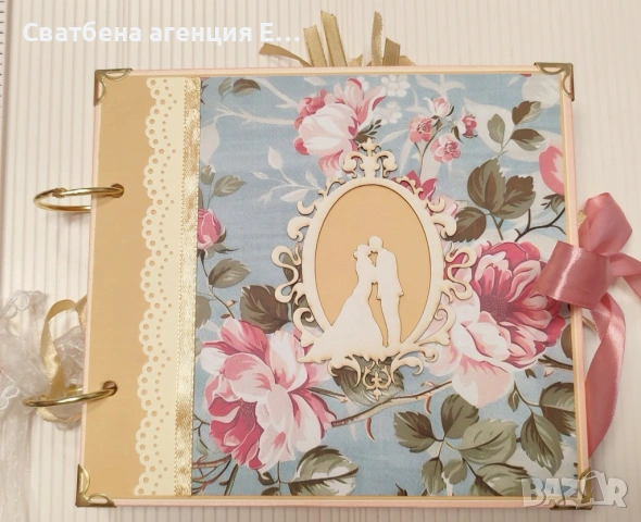 Ръчно изработени сватбени албуми, снимка 5 - Подаръци за сватба - 53045372