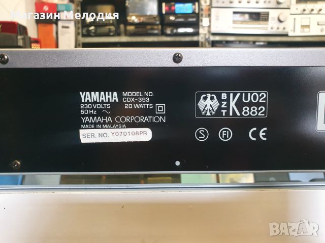 CD Player Yamaha CDX-393  В перфектно техническо и много добро визуално състояние., снимка 11 - Декове - 46188335