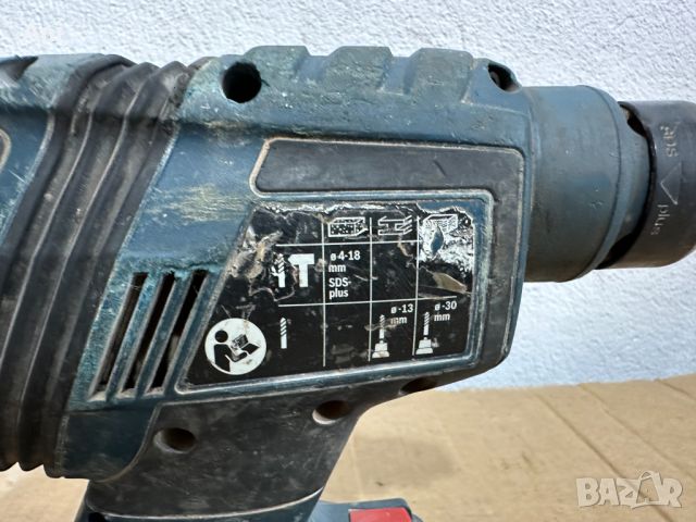 Перфоратор - Bosch 36 V li ion, снимка 7 - Други машини и части - 46776180