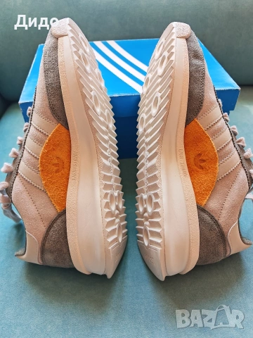 Маратонки Adidas , снимка 3 - Маратонки - 53849210