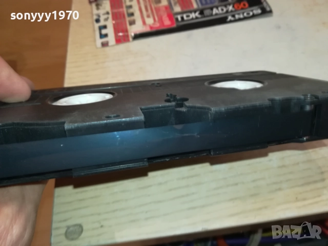 МЕДЖИК МЮЗИК ВИДЕО КЛИПОВЕ 3-VHS TAPE 2808251822, снимка 13 - Други музикални жанрове - 51526017