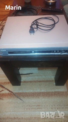 Philips HDRW 720 DVD рекордер с твърд диск, снимка 5 - Плейъри, домашно кино, прожектори - 53566704