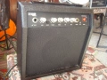 Усилвател за китара, снимка 1