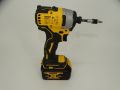 Dewalt DCF 809 + 4.0 Ah + Подарък - Импакт драйвер 190 НМ, снимка 2