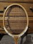 Ретро тенис ракета от дърво с калъф Dunlop, снимка 2