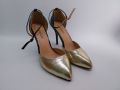 Дамски обувки с висок ток в златно и лачено черно, 39 номер, отлично състояние