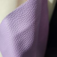 Изкуствена кожа в лилав цвят за тапицерия на мебели и други, снимка 1 - Платове и дамаски - 45892831