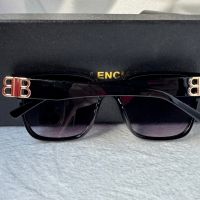 Balenciaga 2024 дамски слънчеви очила 2 цвята , снимка 12 - Слънчеви и диоптрични очила - 45439926