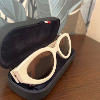 Слънчеви очила Tommy Hilfiger , снимка 1 - Слънчеви и диоптрични очила - 45158718