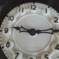 Стар стенен часовник , снимка 1 - Антикварни и старинни предмети - 45012829