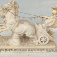 Голяма статуя на гладиатор в колесница с коне, снимка 2 - Антикварни и старинни предмети - 46200952