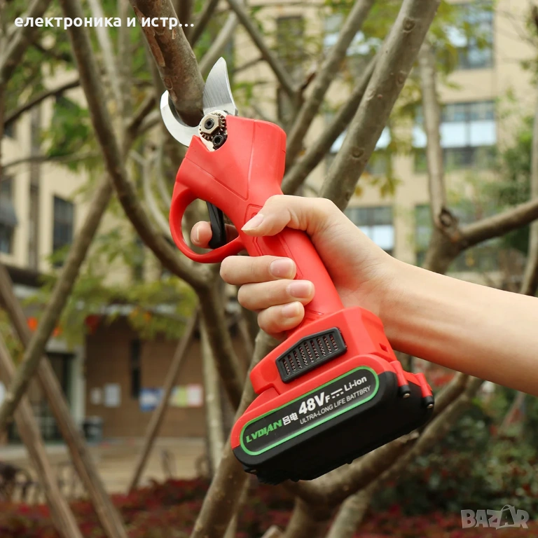 Акумулаторна ножица с 2 батерии , снимка 1