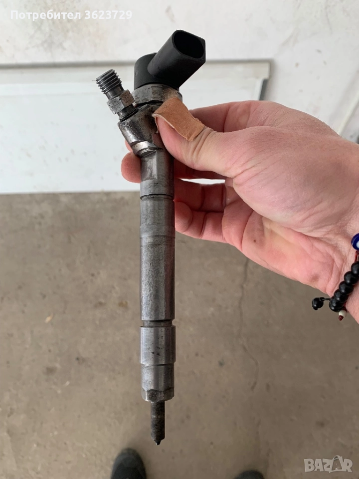 Дюза Инжектор A611070068 MERCEDES C-Class W203 Sprinter 2,2 2,7 CDI A6110700687 BOSCH 0445110025, снимка 1