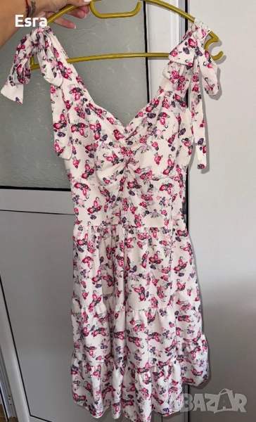 Лятна рокля с цветя, снимка 1