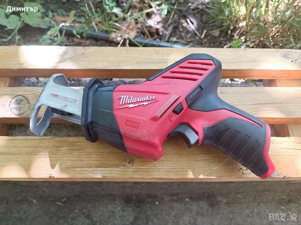Milwaukee C12 HZ тяло на акумулаторен саблен трион, снимка 1