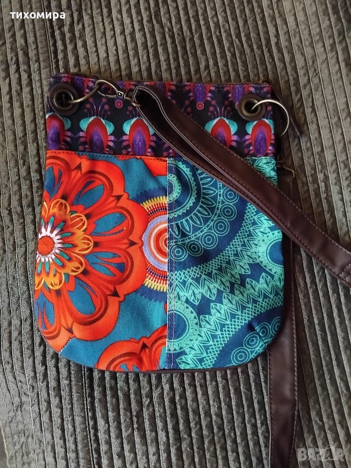 Чанти на Disigual от плат, снимка 1