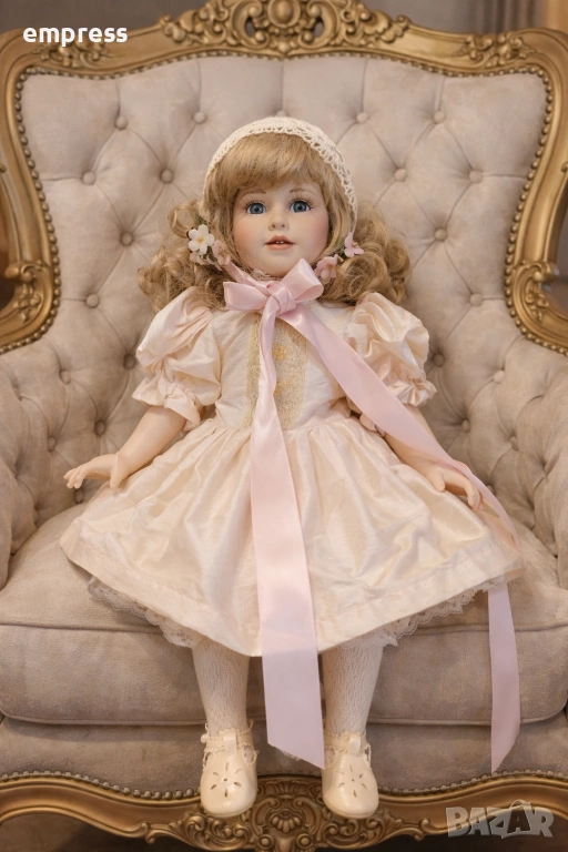 Винтидж английска порцеланова кукла , снимка 1