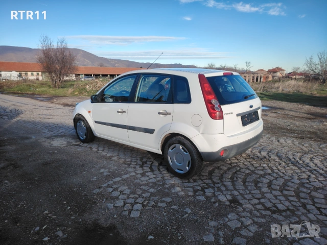 Ford Fiesta 1.3 , снимка 3 - Автомобили и джипове - 53048271