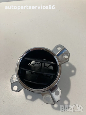 Централен преден въздушен отвор за Jeep Compass 2.2 CRD (2011), снимка 2 - Части - 53592944