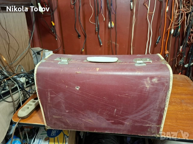 Продава се шевна машина Husqvarna. , снимка 3 - Други машини и части - 53541953