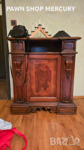 Продавам красив италиански бар с витрина и три стола, снимка 6 - Секции и витрини - 53748401