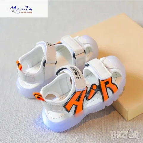 Детски светещи сандали Различни цветове , снимка 3 - Бебешки обувки - 49962997