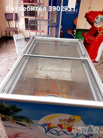 Фризер , снимка 2 - Хладилни витрини и фризери - 54048645