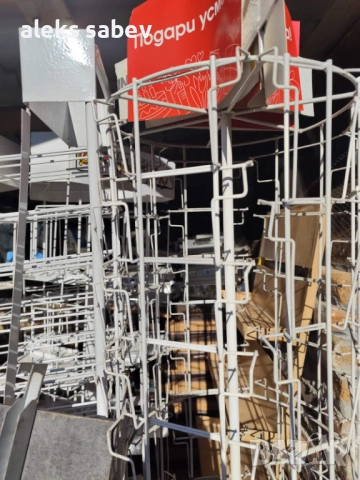 Магазинно оборудване (стелажи + витрини + дисплеи), снимка 17 - Витрини - 53167605