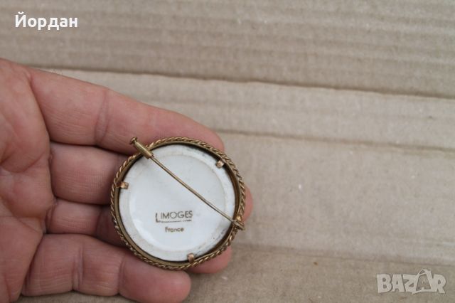 Стара Френска брошка ''limoges'', снимка 6 - Антикварни и старинни предмети - 45623836