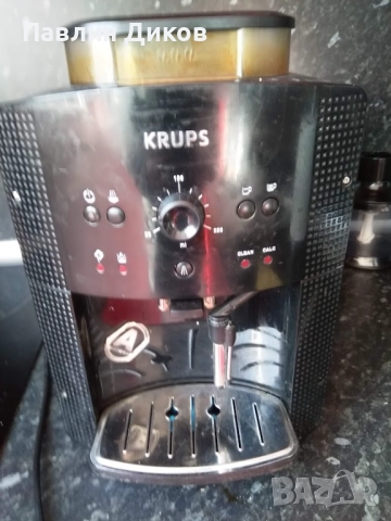 Кафеавтомат  ,,KRUPS'' EA810870 на части.