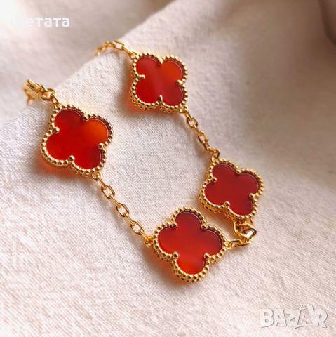 Дамска гривна Van Cleef & Arpels VCA Vintage Alhambra, снимка 4 - Гривни - 45312846